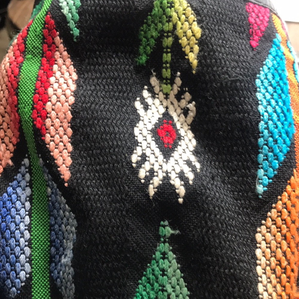 Embroidered Purse - Picture 7 of 11